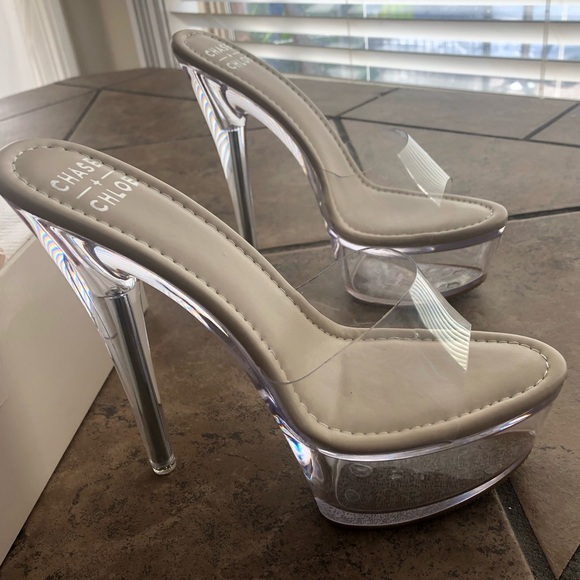 Clear 🤍 Sexy Platform high heeled Stilettos - Picture 2 of 14